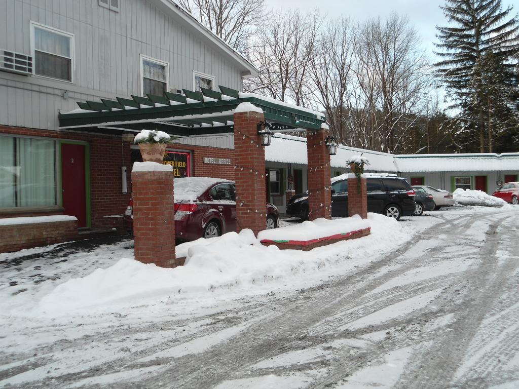 Flower Field Inn And Cottages Stroudsburg Eksteriør billede